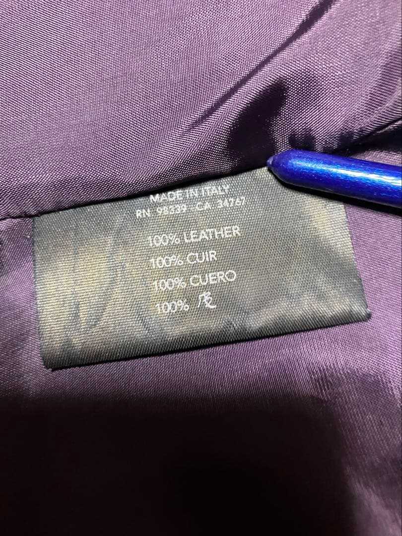 プラダ　スカート フレア　ラムレザー