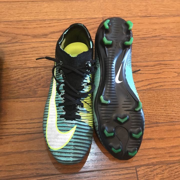 ナイキ NIKE マーキュリアル スーパーフライ