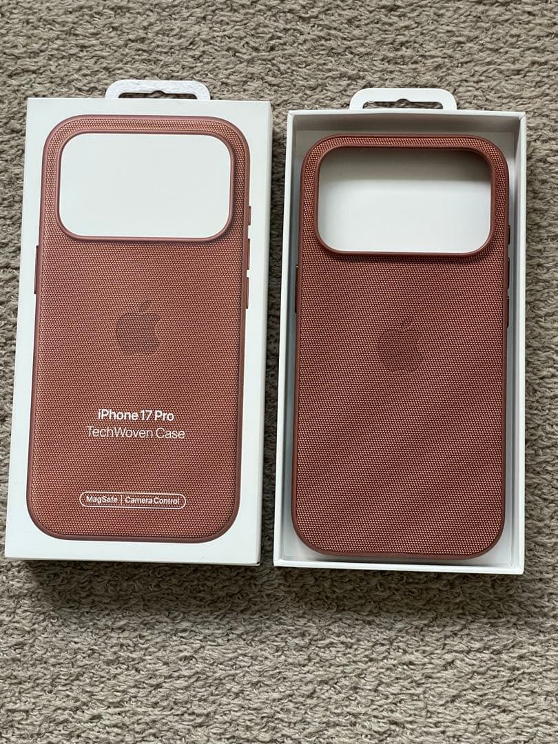 純正品【未使用】MagSafe対応iPhone 17 Proテックウーブンケース