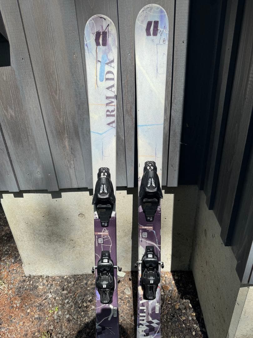 ジュニア フリーライド　ARMADA スキー板 130cm