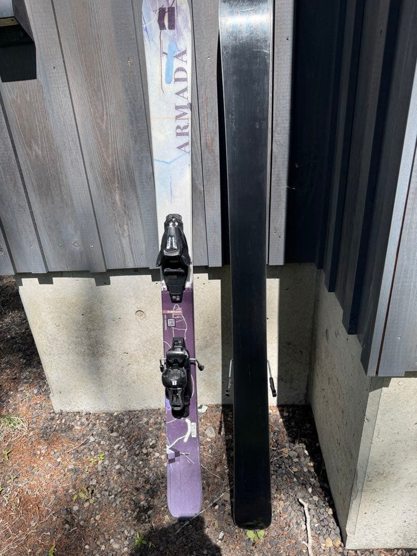 ジュニア フリーライド　ARMADA スキー板 130cm