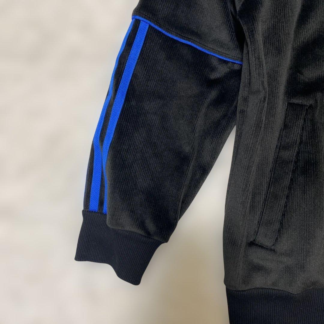 アディダス タイショーン ベロア トラックジャケット（ジェンダーニュートラル）