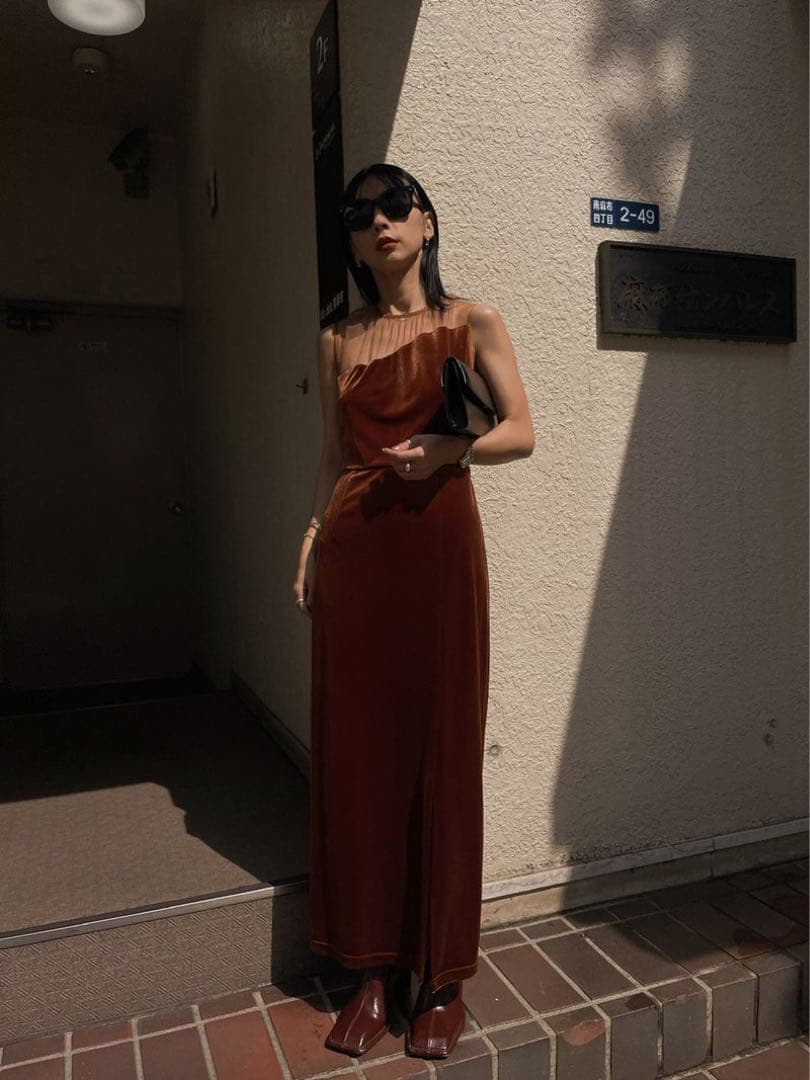 Ameri 2WAY CURVE VELOURS DRESS テラコッタ　S