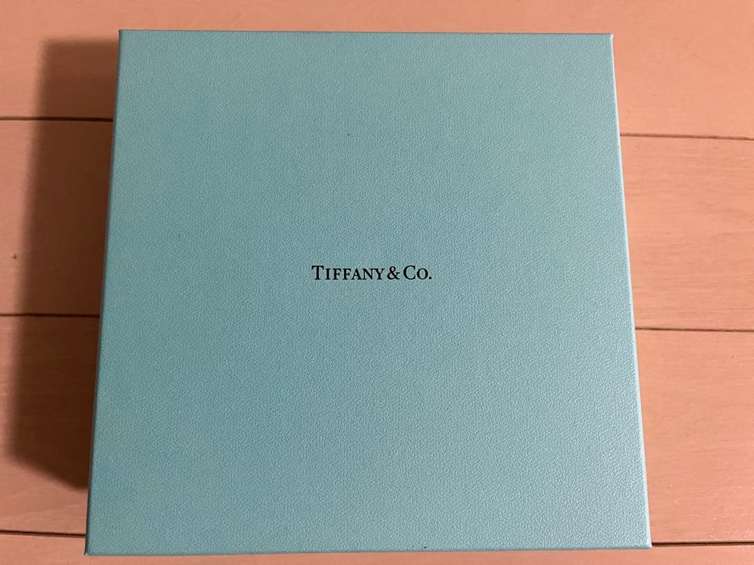【2枚セット】Tiffany & Co. リボンデザイン皿