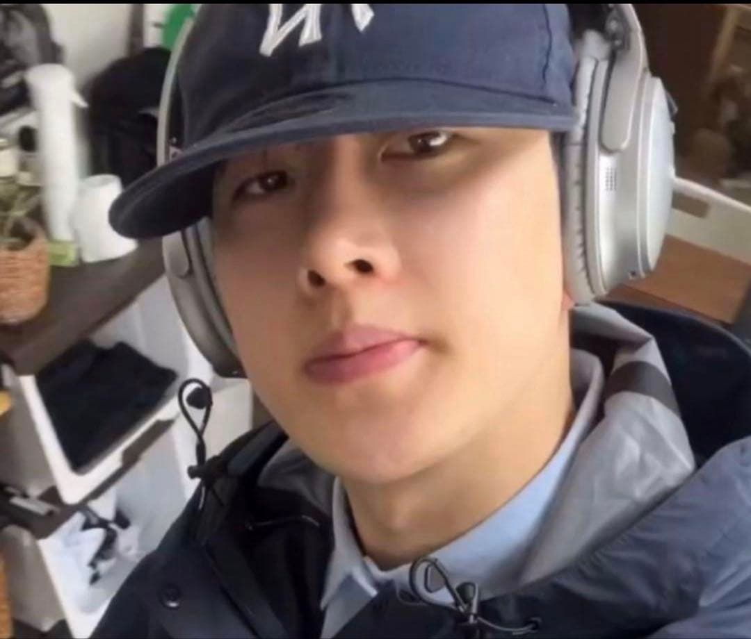 Bose ワイヤレスヘッドホン 有線　シルバー　ケース付き