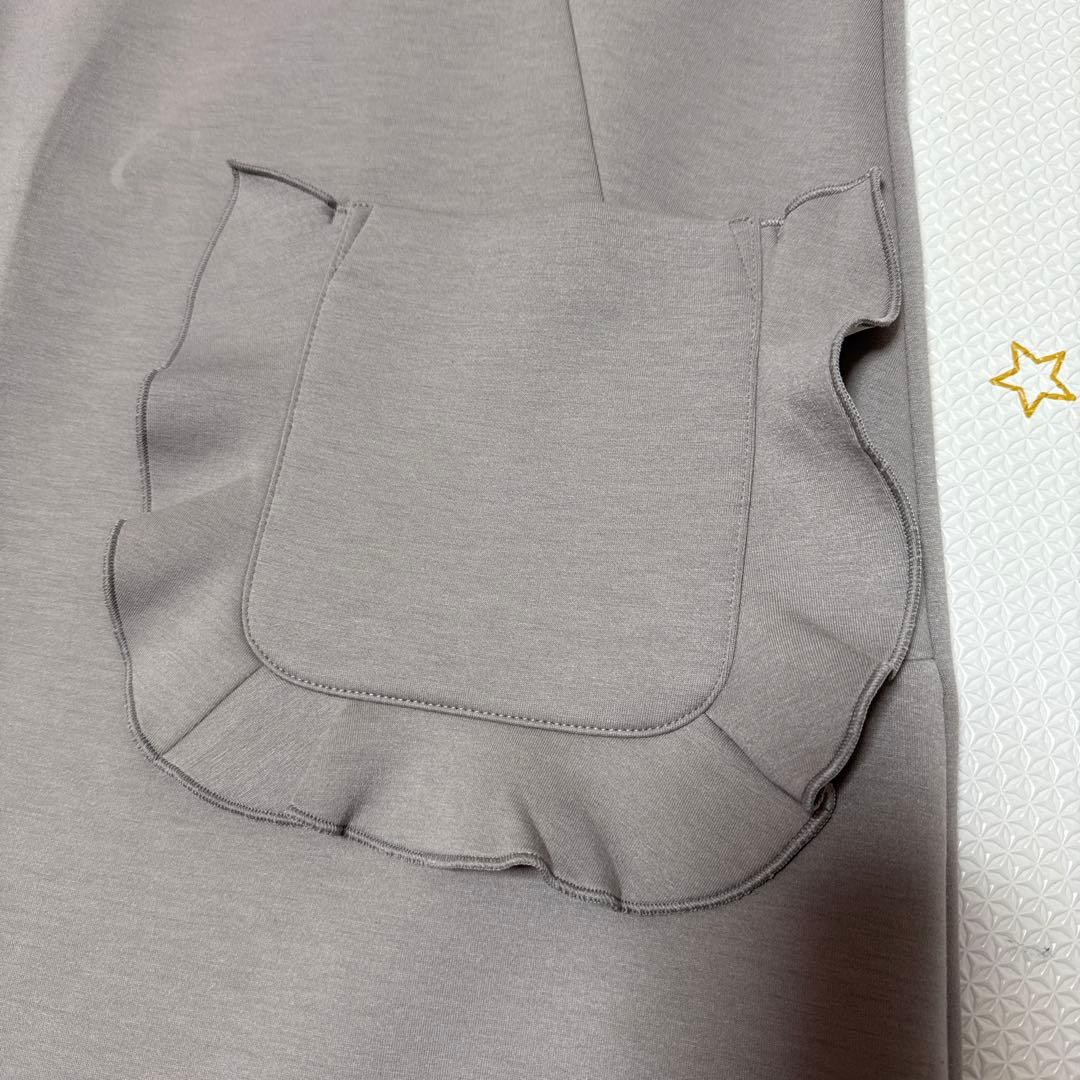 ローズティアラ 46 フリルポケット　ジャンパースカート 新品タグ付き