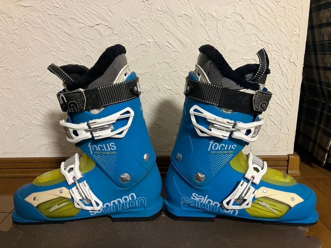 SALOMON　サロモン スキーブーツ 27.5cm 足幅広め 保温性高