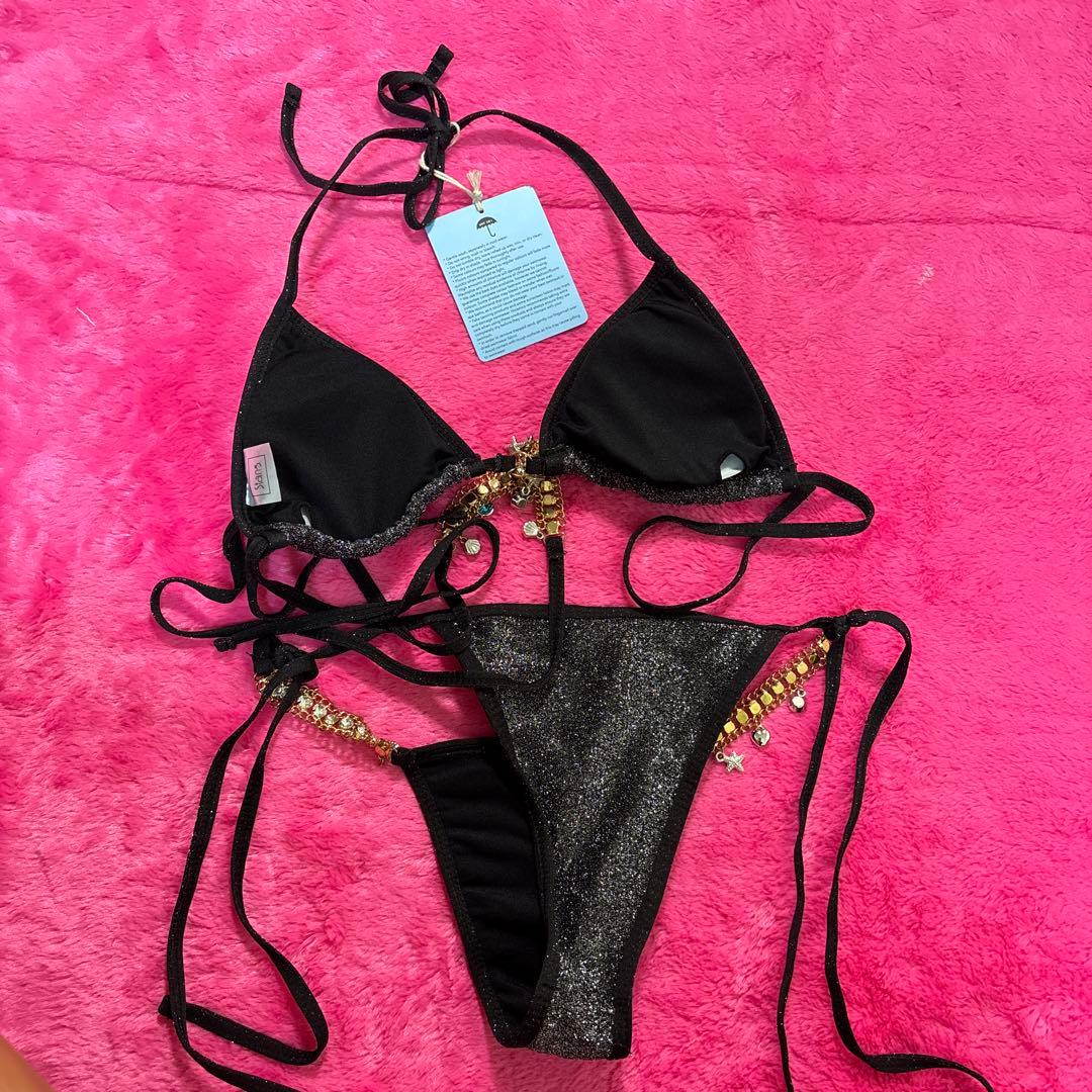海外輸入品　新品　未使用　ギャル系ブラックグリッタビキニ水着
