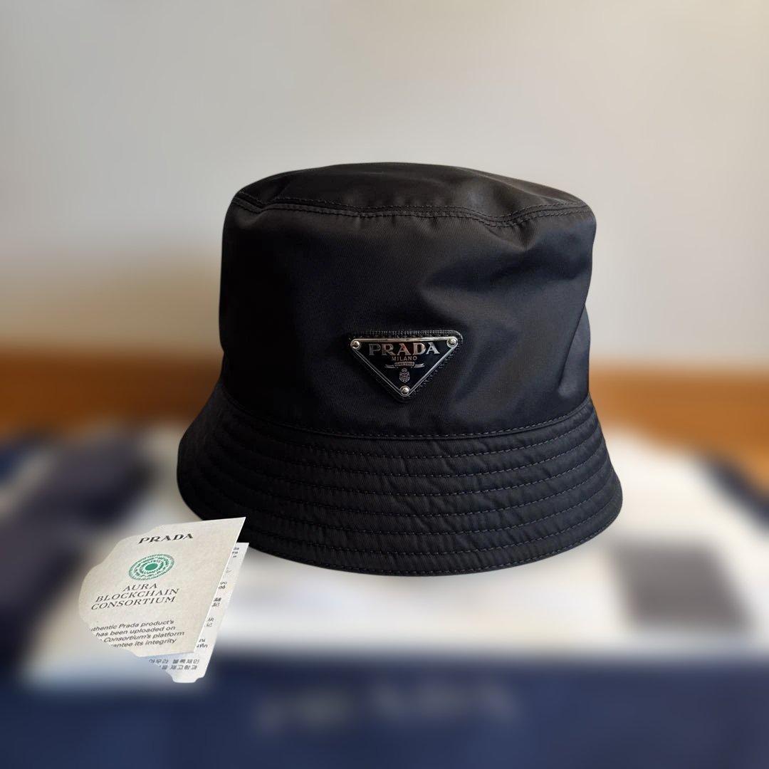 PRADA ブラック バケットハット Lサイズ