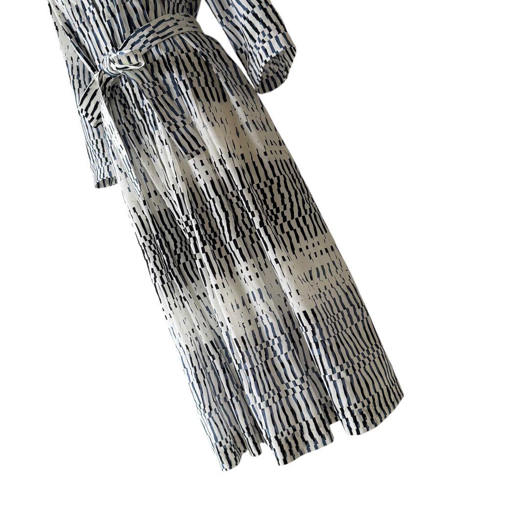 近年極美品　定価13万　ミラショーン　ERICAブロックプリントワンピース　42