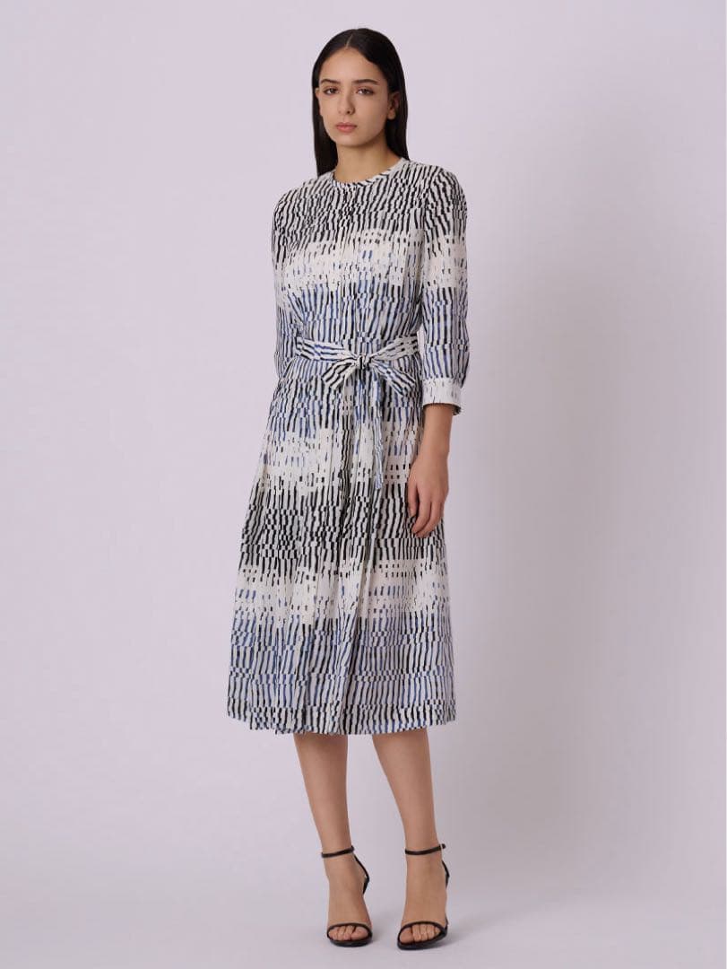 近年極美品　定価13万　ミラショーン　ERICAブロックプリントワンピース　42