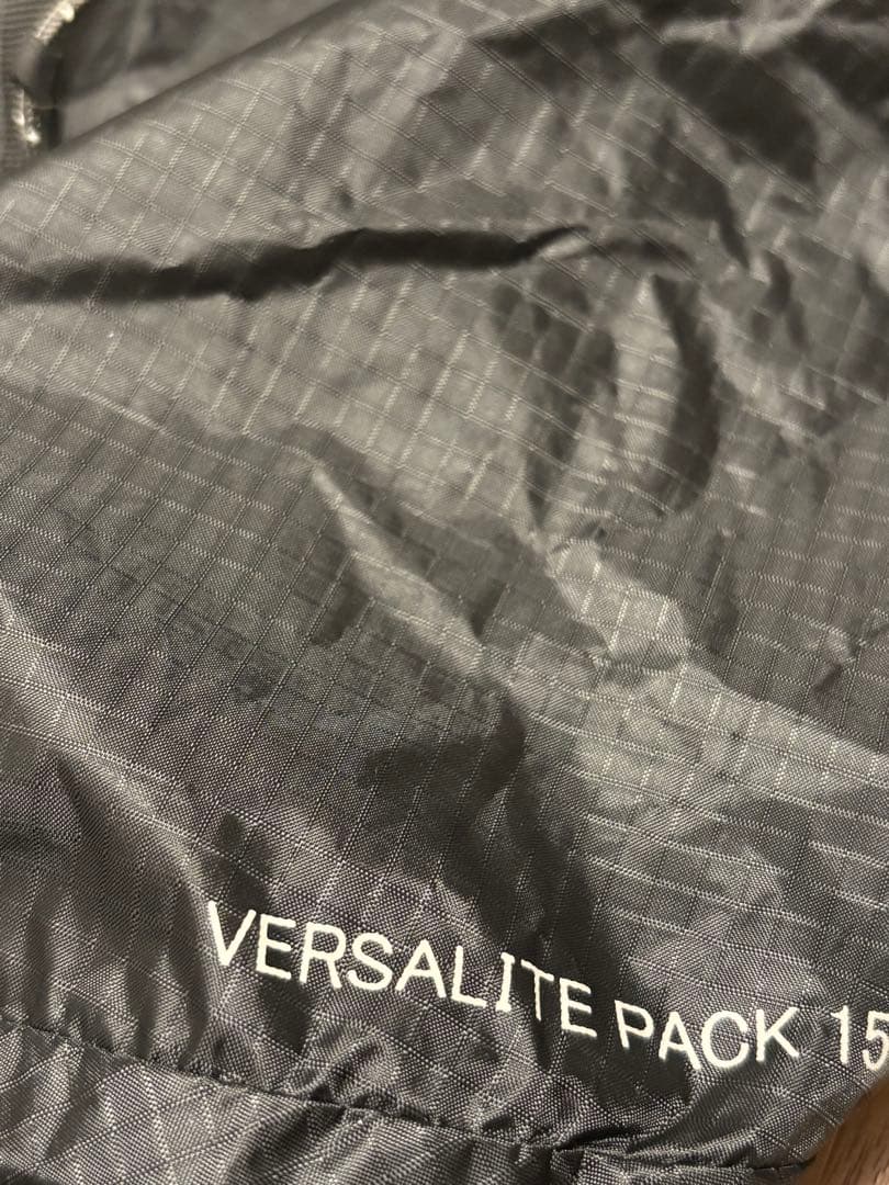 モンベル バーサライトパック 15