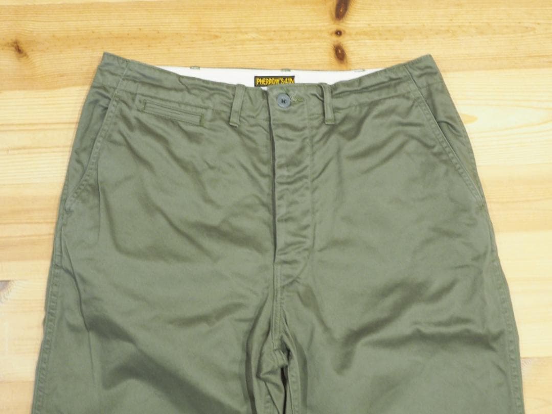 フェローズ　チノパン　オリーブ