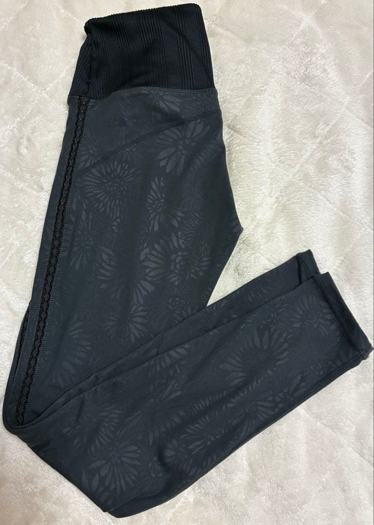 SUKALA ヨガウェア　セットアップ