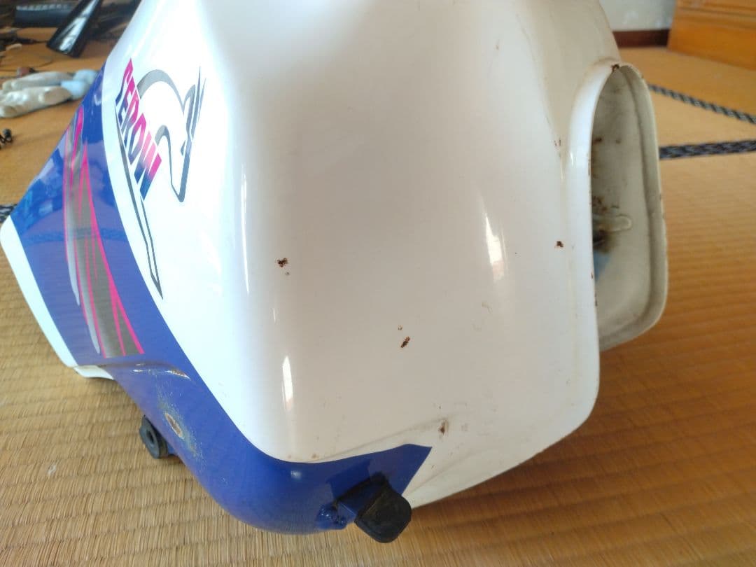 セロー225 ガソリンタンク