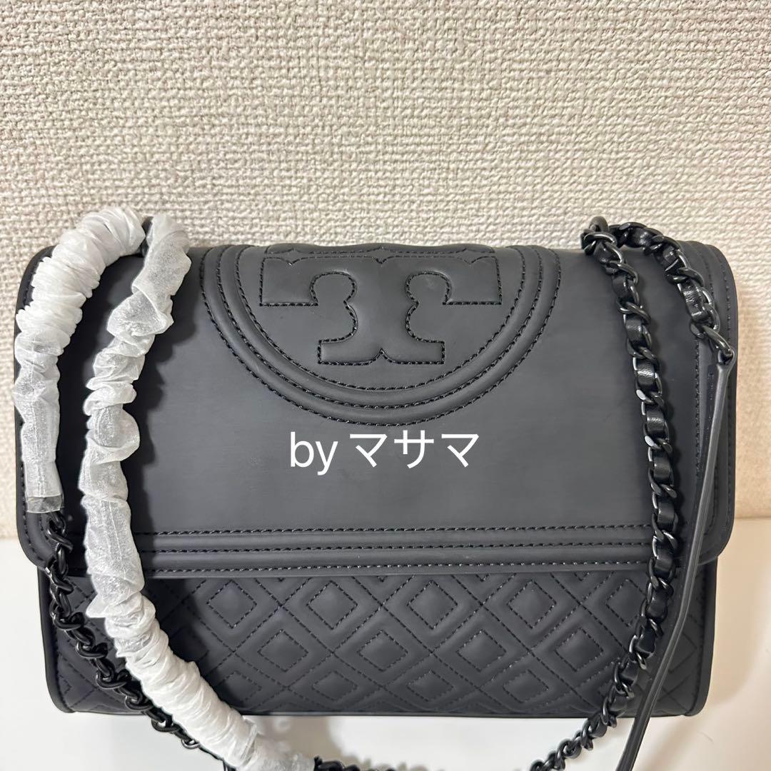【新品】トリーバーチFLEMING MATTE CONVERTIBLE 肩掛け黒