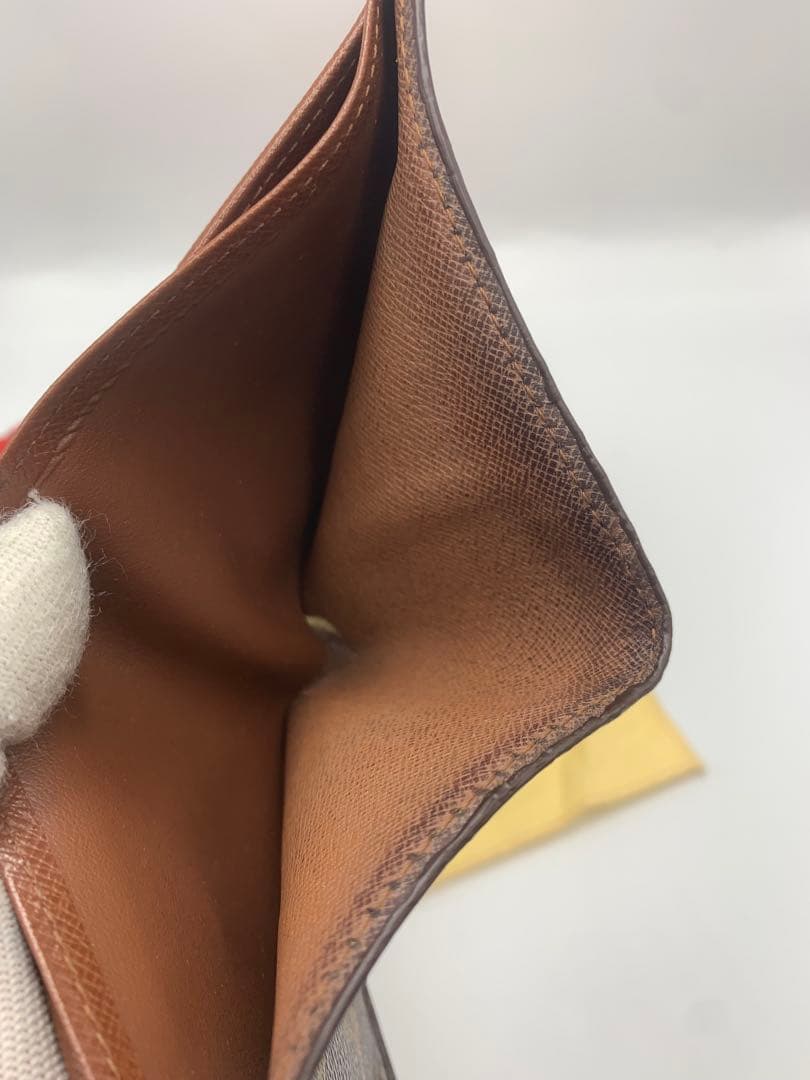 ルイヴィトン モノグラム 二つ折り財布 ポルトフォイユマルコ