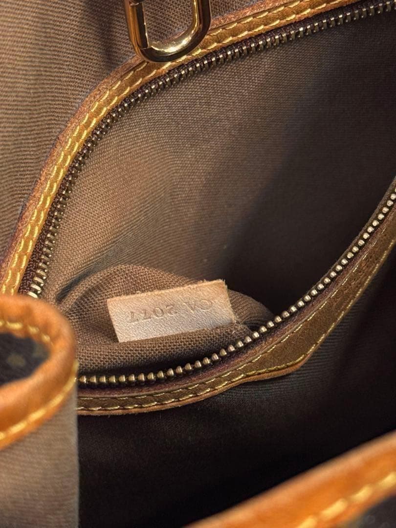 格安 ルイヴィトン モノグラム バティニョールヴェルティカル M51153