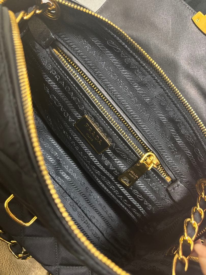 PRADA|プラダ|ナイロンショルダーバッグ|ブラック×ゴールド|付属品あり