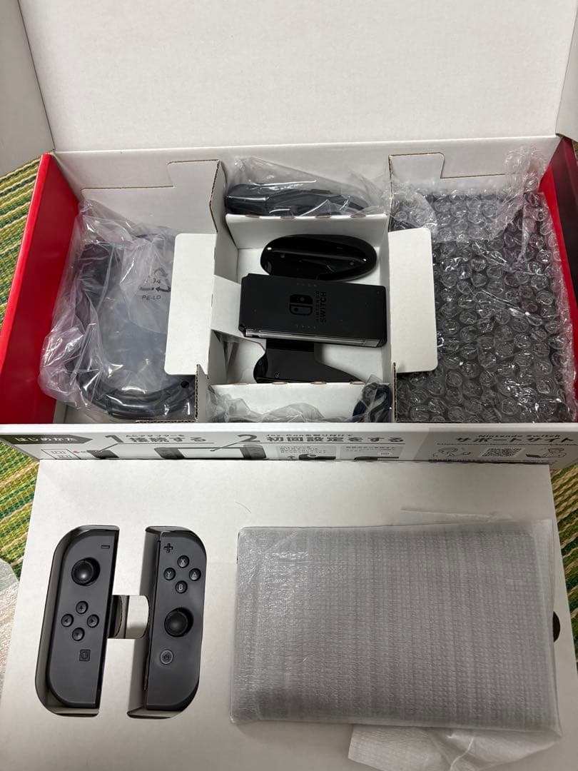 Nintendo Switch 本体 美品 付属品完備 動作確認済み 初期化済み