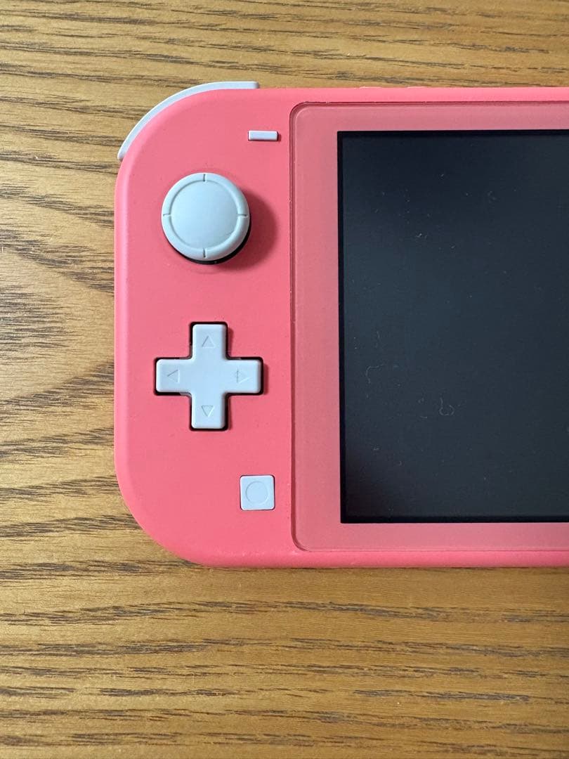 yuchan専用　Nintendo Switch Lite コーラルピンク