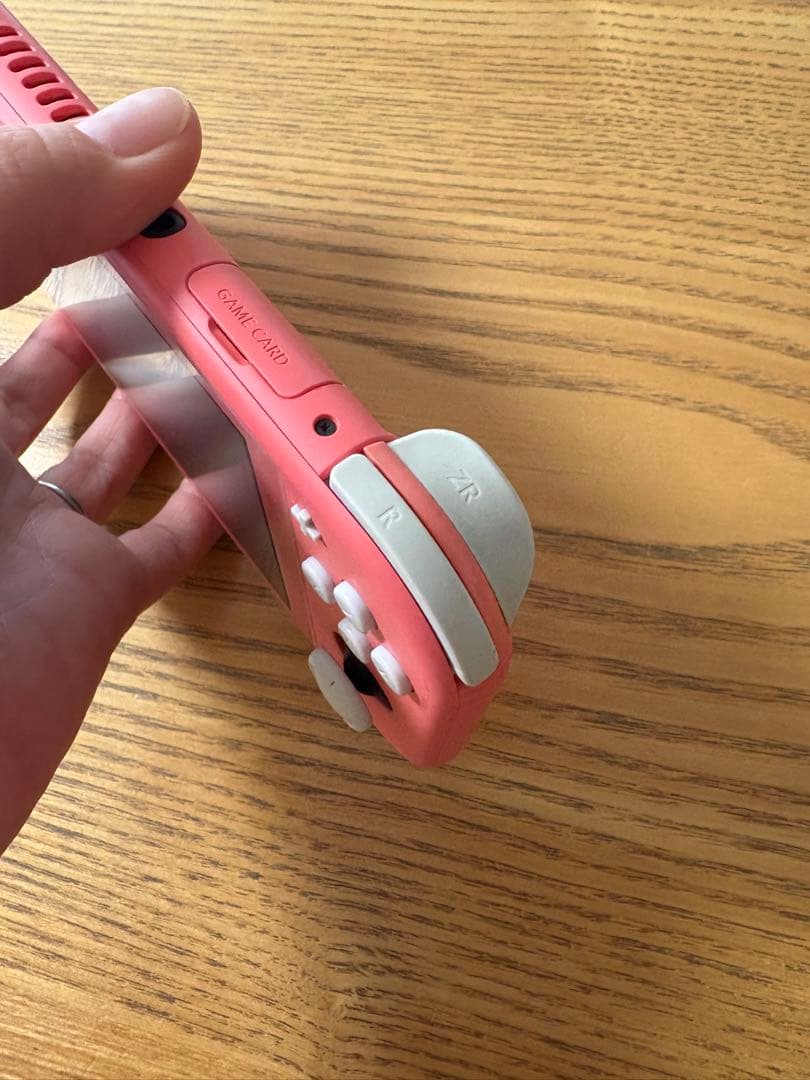 yuchan専用　Nintendo Switch Lite コーラルピンク