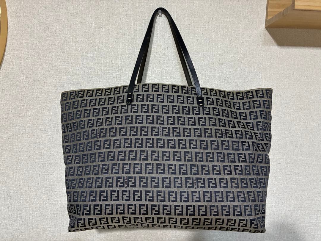 ⭐︎未使用品⭐︎FENDI ズッキーノ　トートバッグ　キャンバス　肩掛け　保管袋付