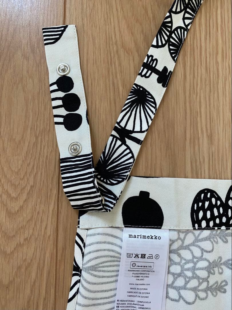 【未使用】marimekko マリメッコ プータルフリンパルハート エプロン