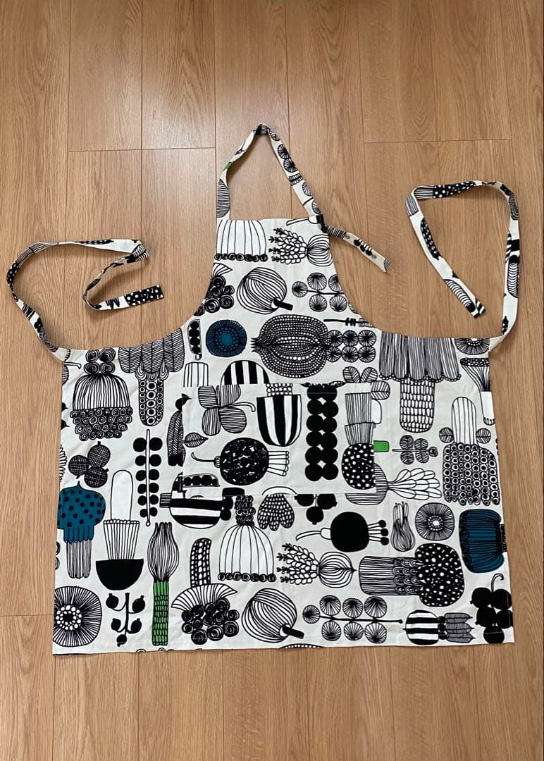 【未使用】marimekko マリメッコ プータルフリンパルハート エプロン