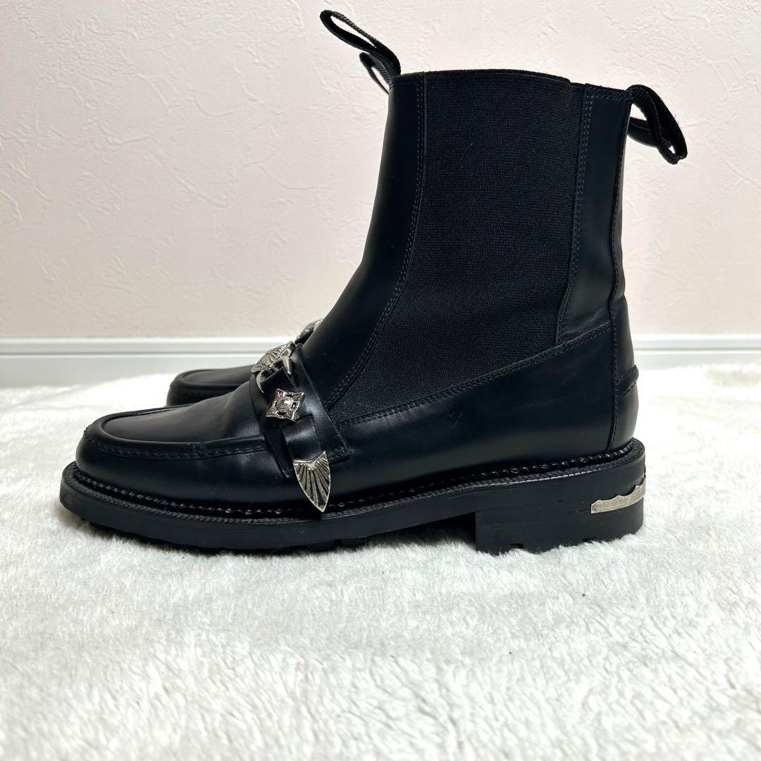 TOGA VIRILISブラックレザー サイドゴアブーツ