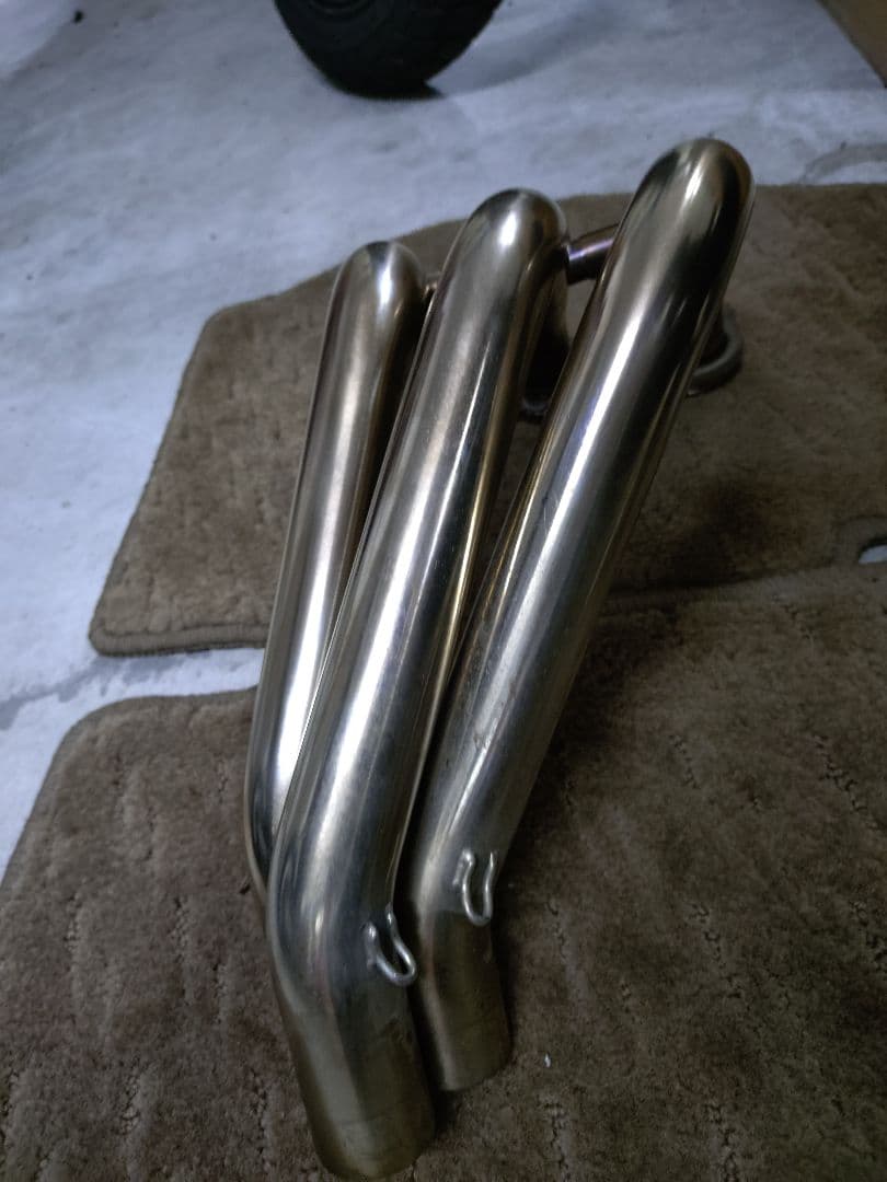 MT-09 RN69 AKRAPOVIC レーシングライン 取り付けキット付き