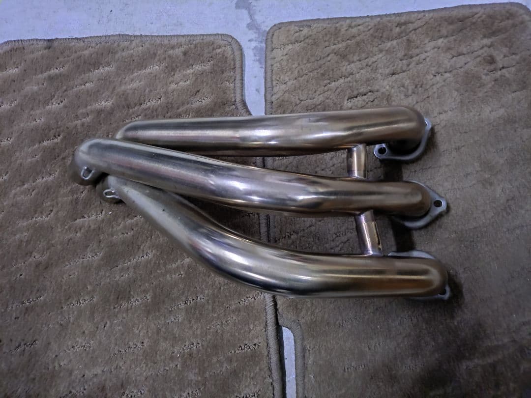 MT-09 RN69 AKRAPOVIC レーシングライン 取り付けキット付き