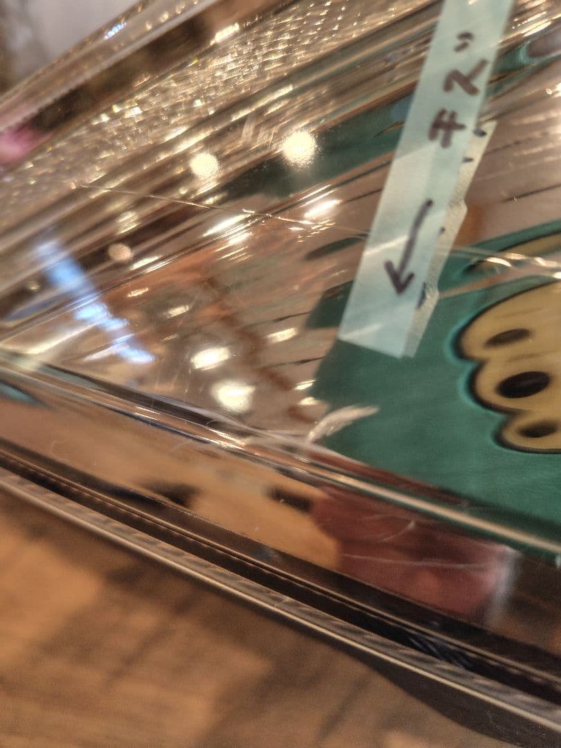 トヨタエスクァイア右　LEDヘッドライト 小傷あり