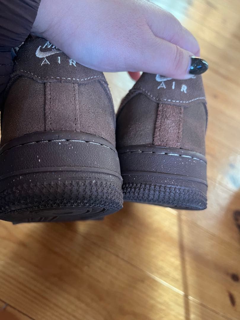 saya✨NIKE Air Force 1 ブラウン スニーカー24.0