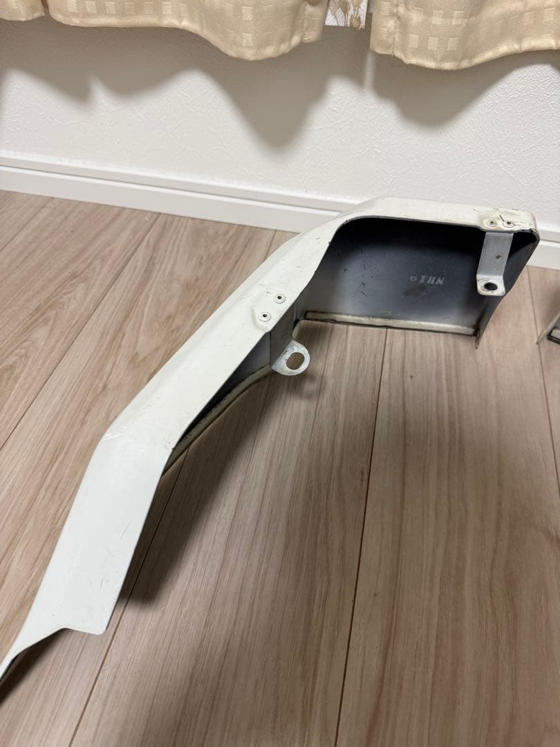 モデリスタ アクア NHP10 後期用 リアスパッツ