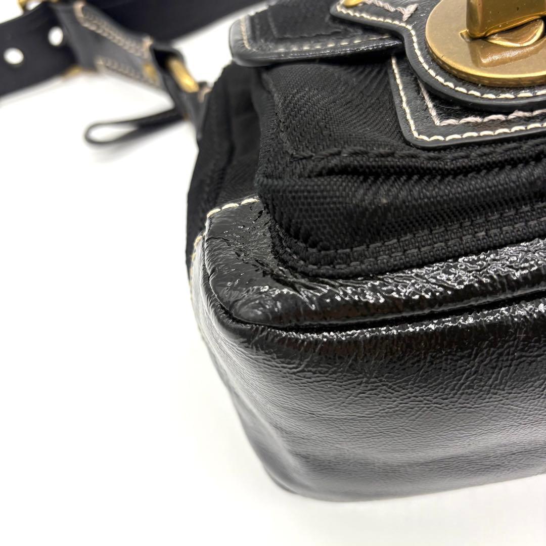 【極美品】コーチ　レガシー　ワンショルダーバッグ　シグネチャー　ターンロック　黒