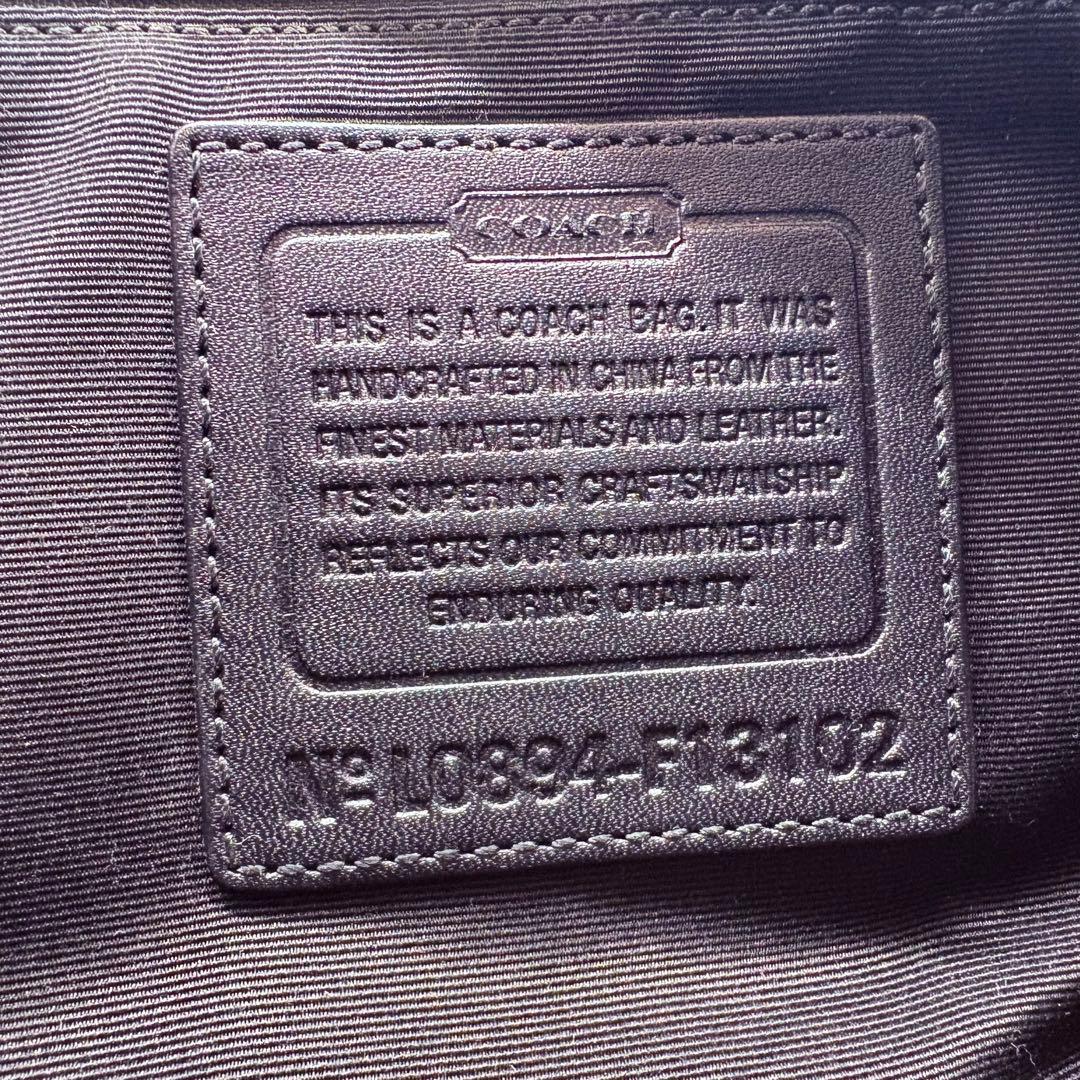 【極美品】コーチ　レガシー　ワンショルダーバッグ　シグネチャー　ターンロック　黒