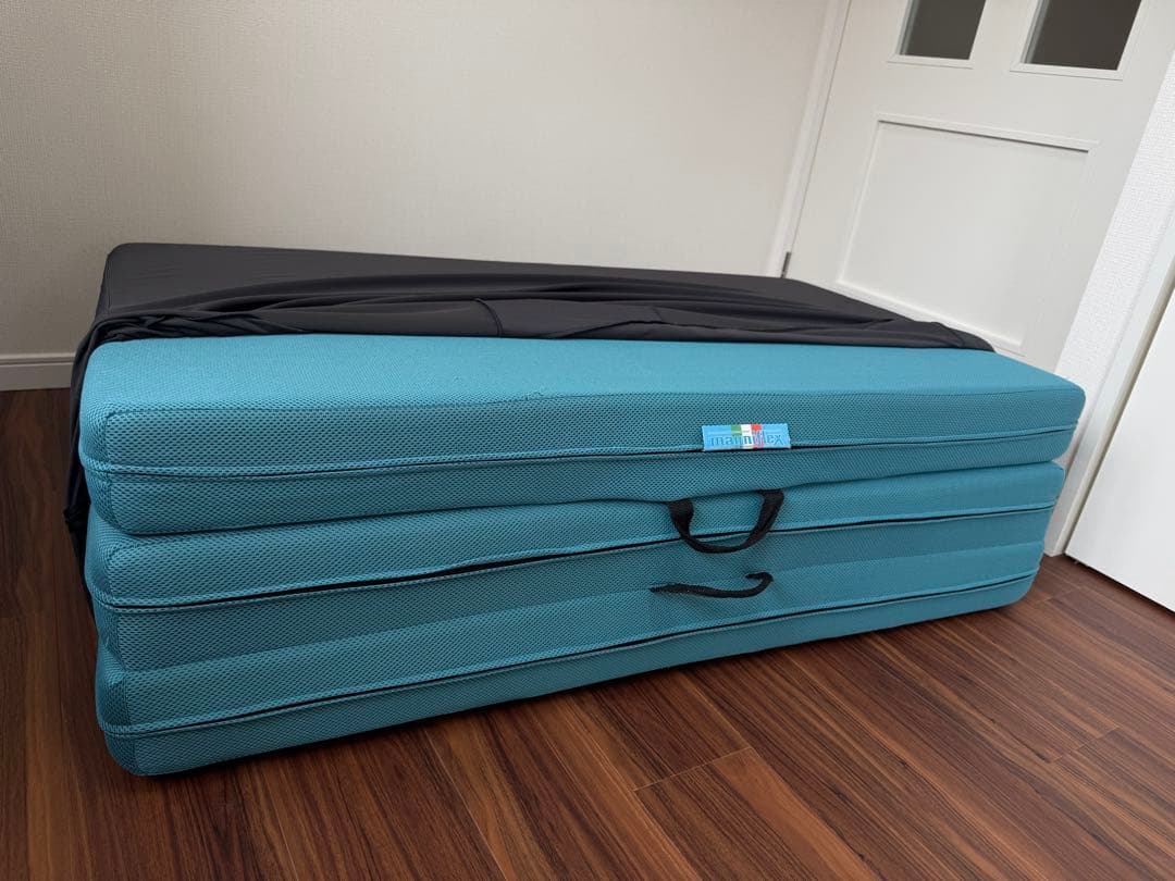 magniflex メッシュウィング セミダブル マニフレックス カバー付き