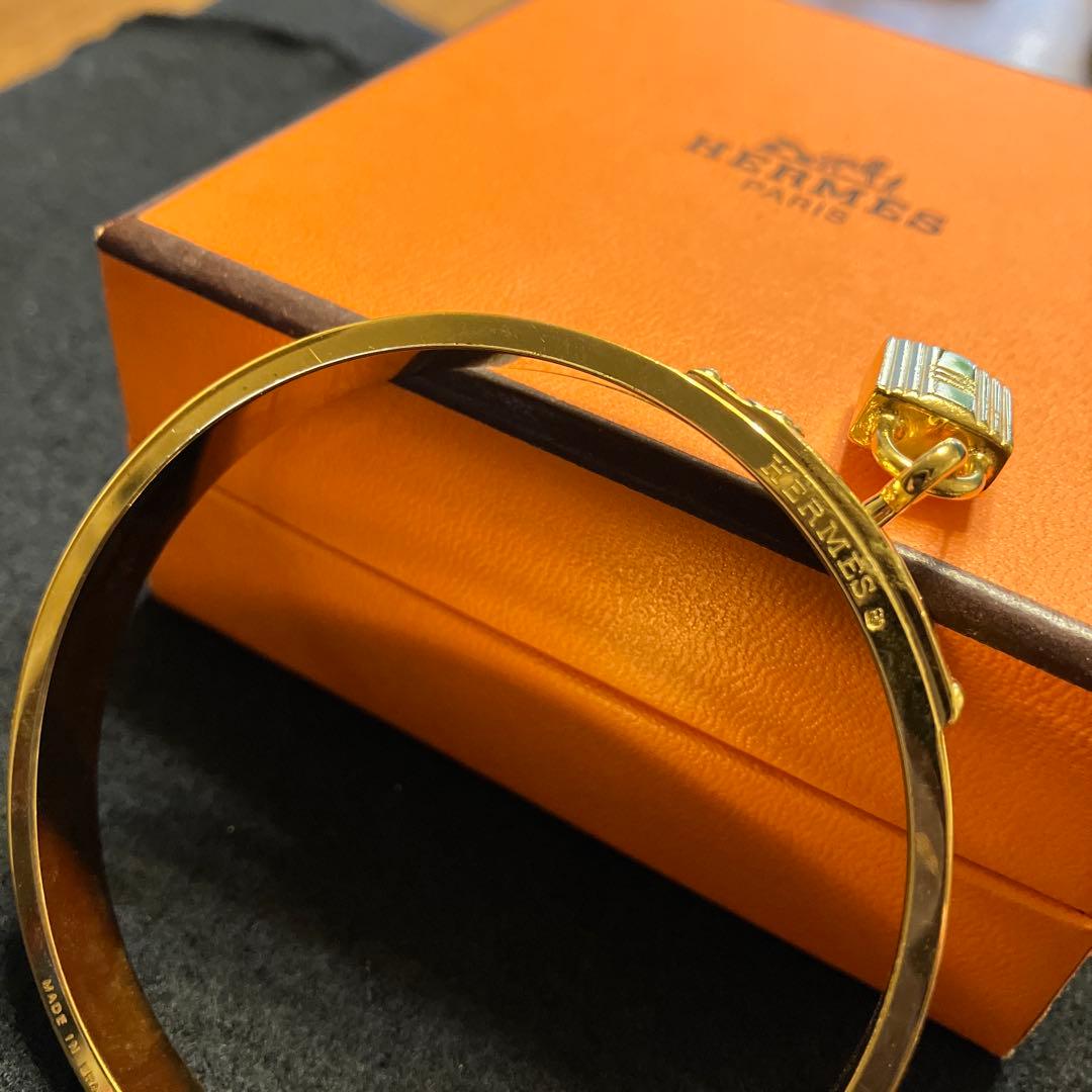 エルメス ケリーバングル
