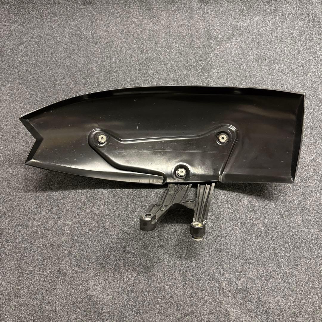  R1200R-LC Puig 7682C リアフェンダー カーボン調