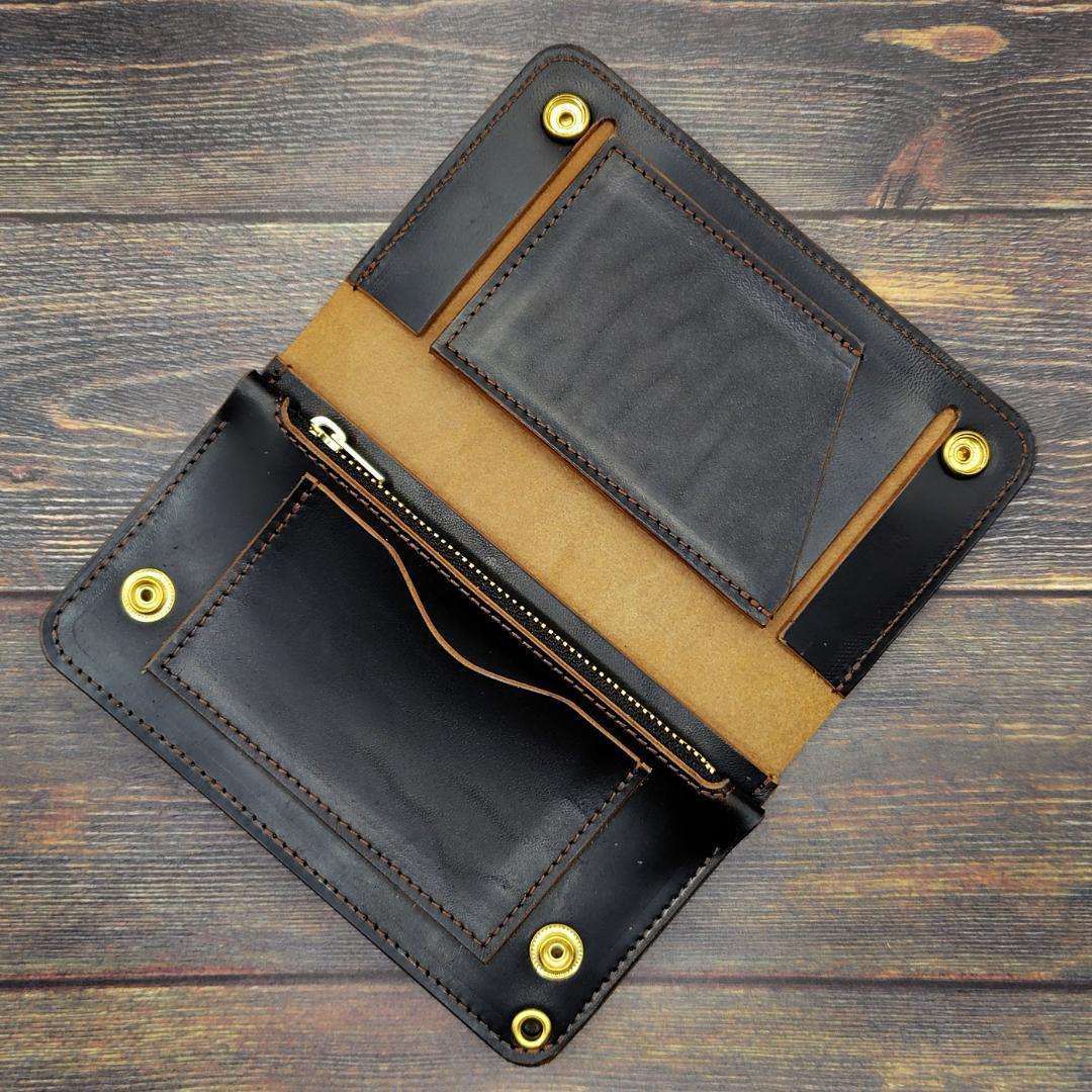 【訳あり値引き】ミドルトラッカーウォレット ホースバット 本革 茶芯ブラック