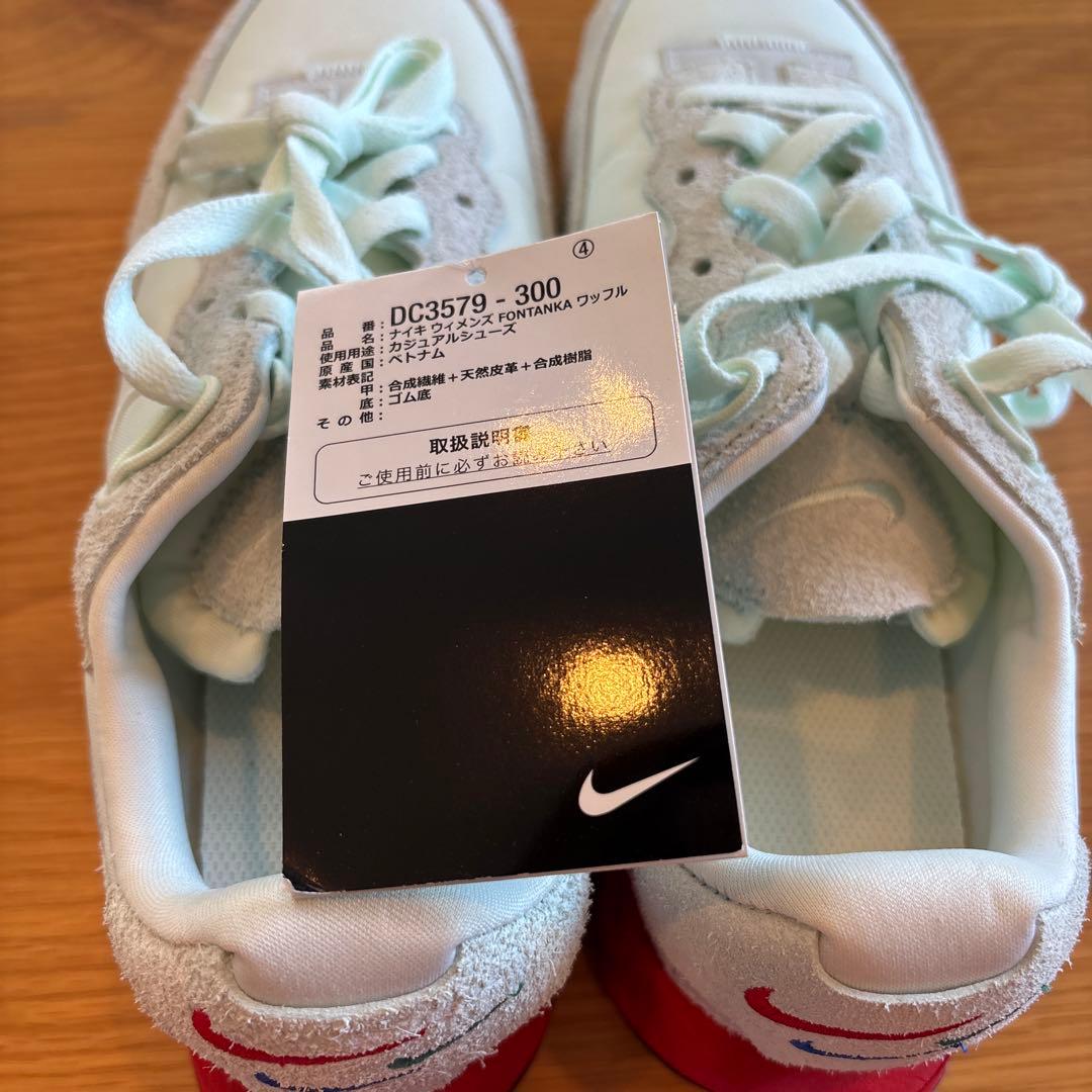 Nike Fontanka Waffle ミントグリーン/レッド