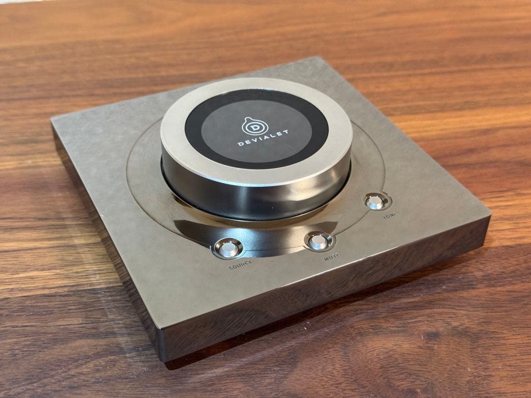 Devialet コントローラー