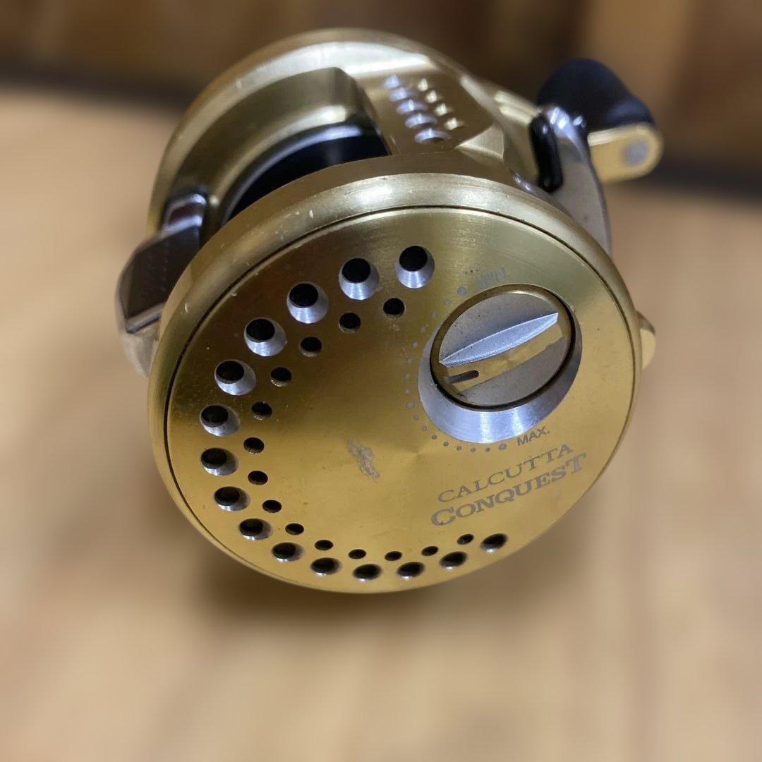 シマノ　カルカッタコンクエスト　201 HG ハイギア　左　ルアー