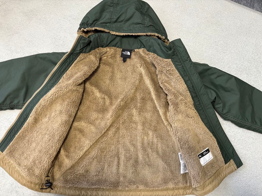 新品未使用タグ付ノースフェイスコンパクトノマドジャケット2025新作カーキ130