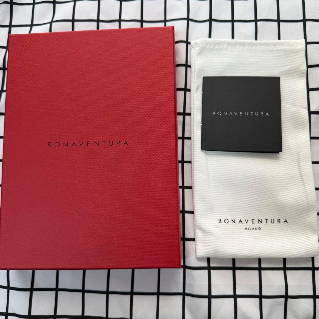 ほぼ新品！Bonaventureボナベンチュラ iphone16pro アネモネ