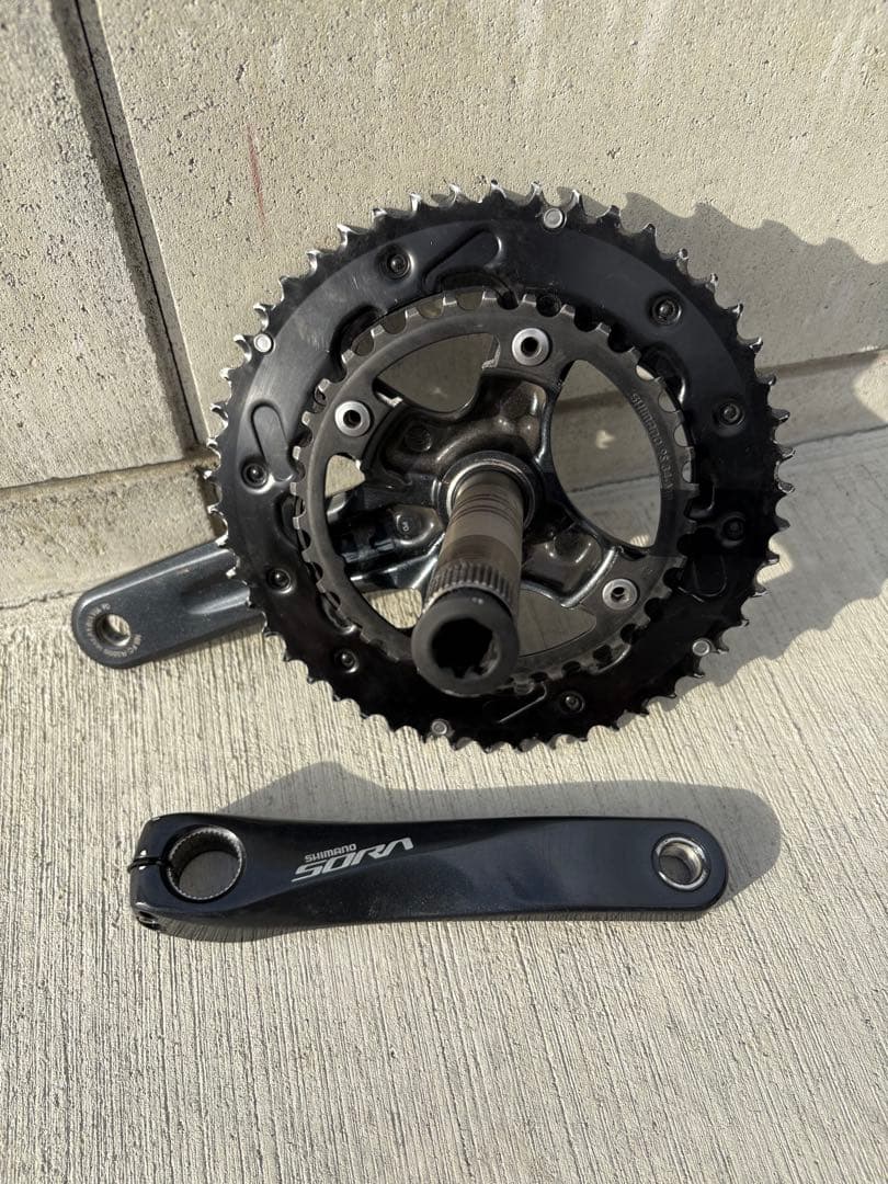 SHIMANO SORA クランクセット 165mm ブラック