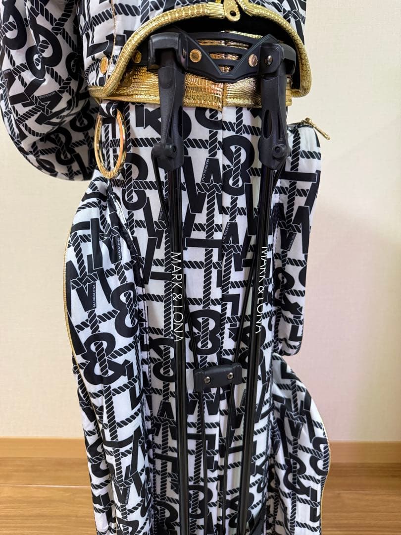 MARK & LONA ゴルフバッグ・キャディバッグ