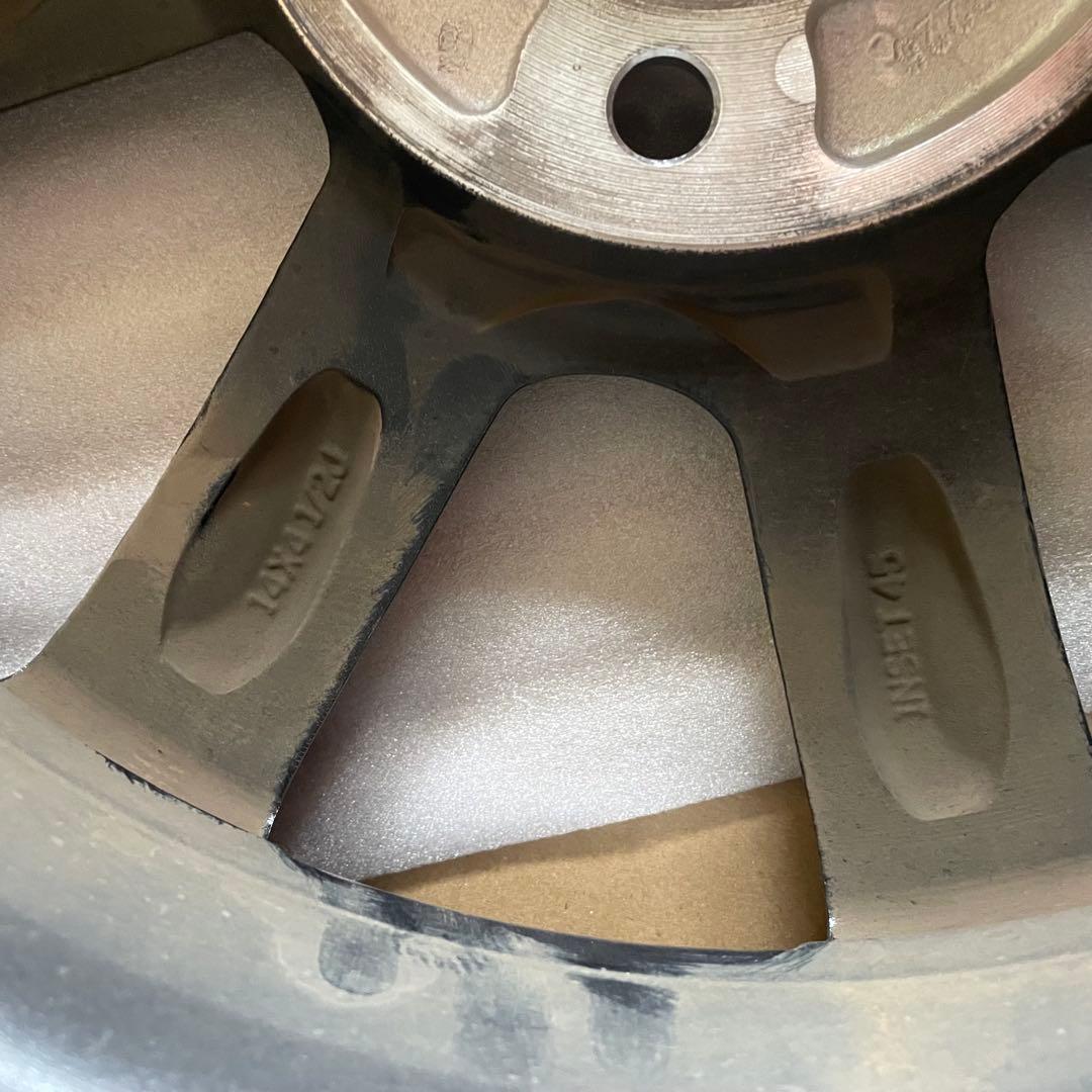 ダイハツ純正ホイール 155/65R14 グレー 8本スポークホイール