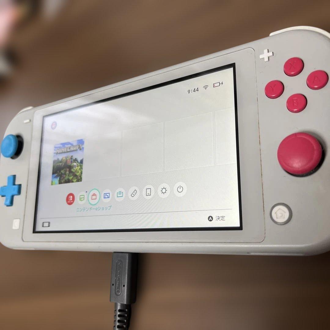 Nintendo Switch Lite ポケモンデザイン　ジャンク